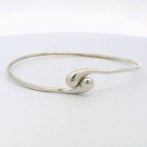 Tiffany & Co Elsa Peretti Teardrop Bangle Bracelet